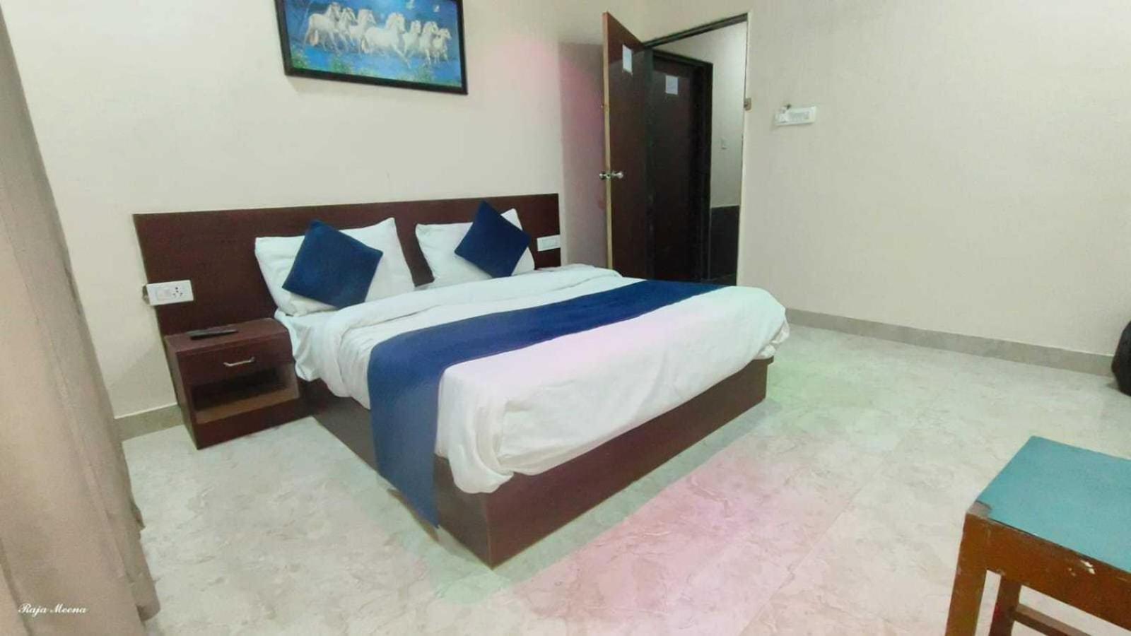Collection O Hotel Kavya Guest House Jaipur Exterior foto